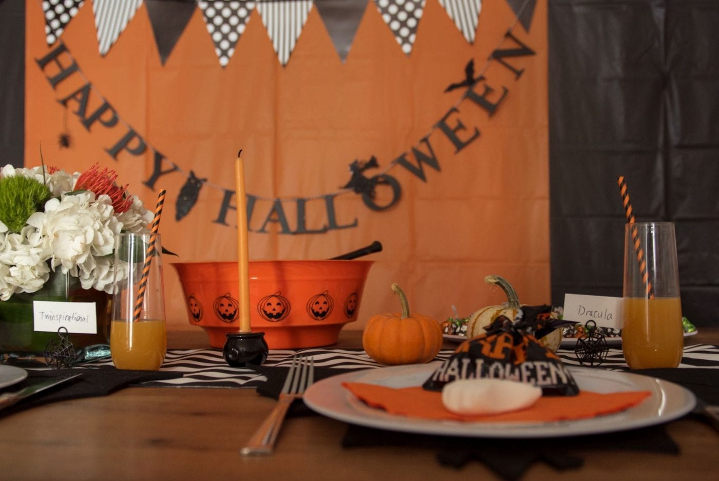 Monster Mash Halloween Tablescape DSC 2678