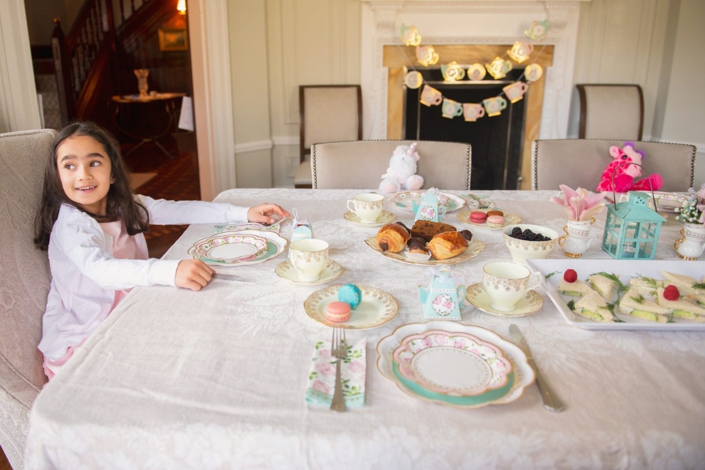 How to Host a Spring Tea Party? DSC 8083