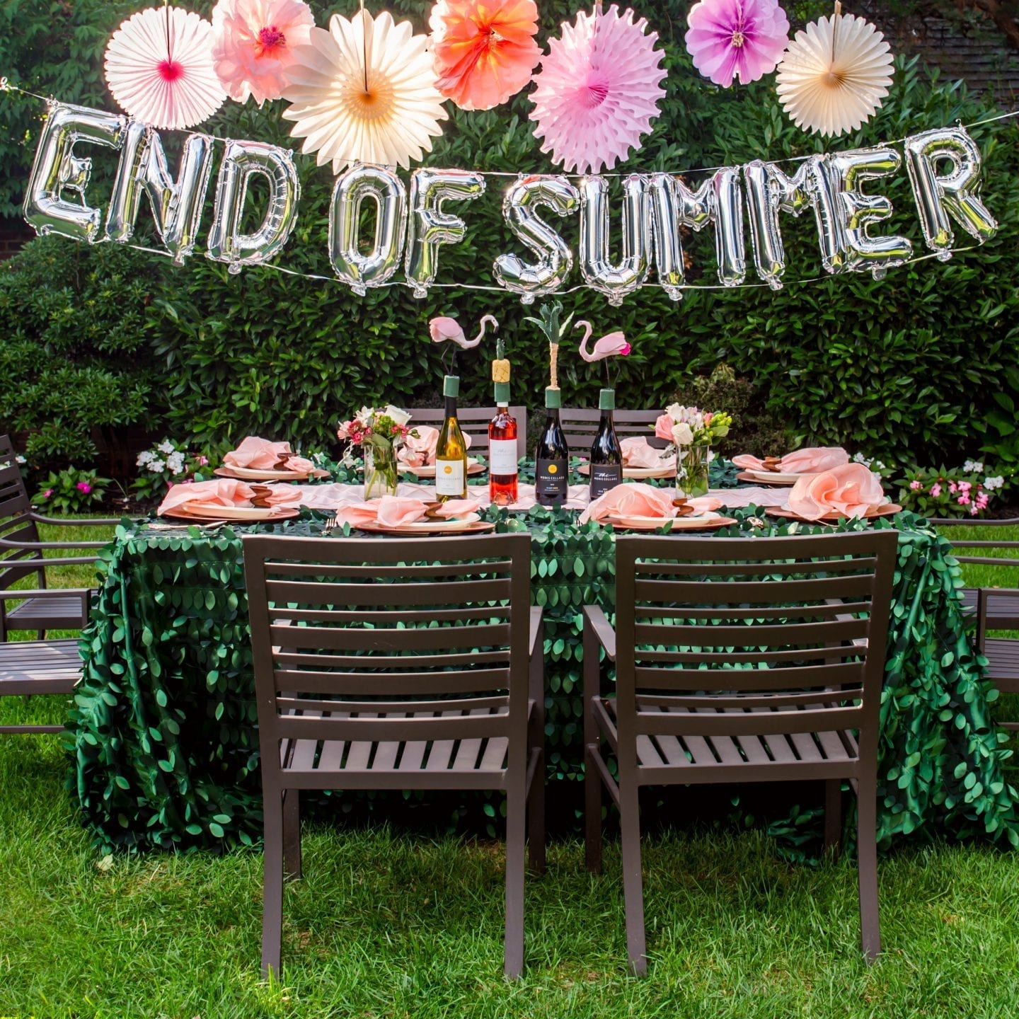 How to Host a Beautiful End of Summer Party? Host a Beautiful End of Summer Party
