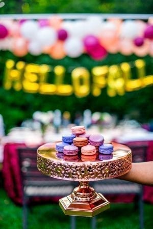 How to Host a Beautiful Fall Party?