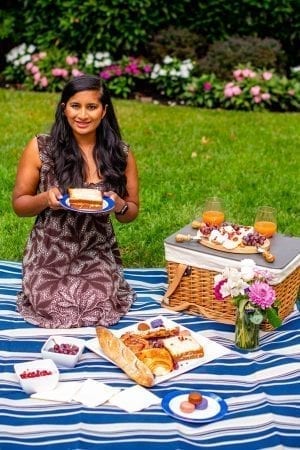 How to Style a Picnic with Le French Dad Bakery?