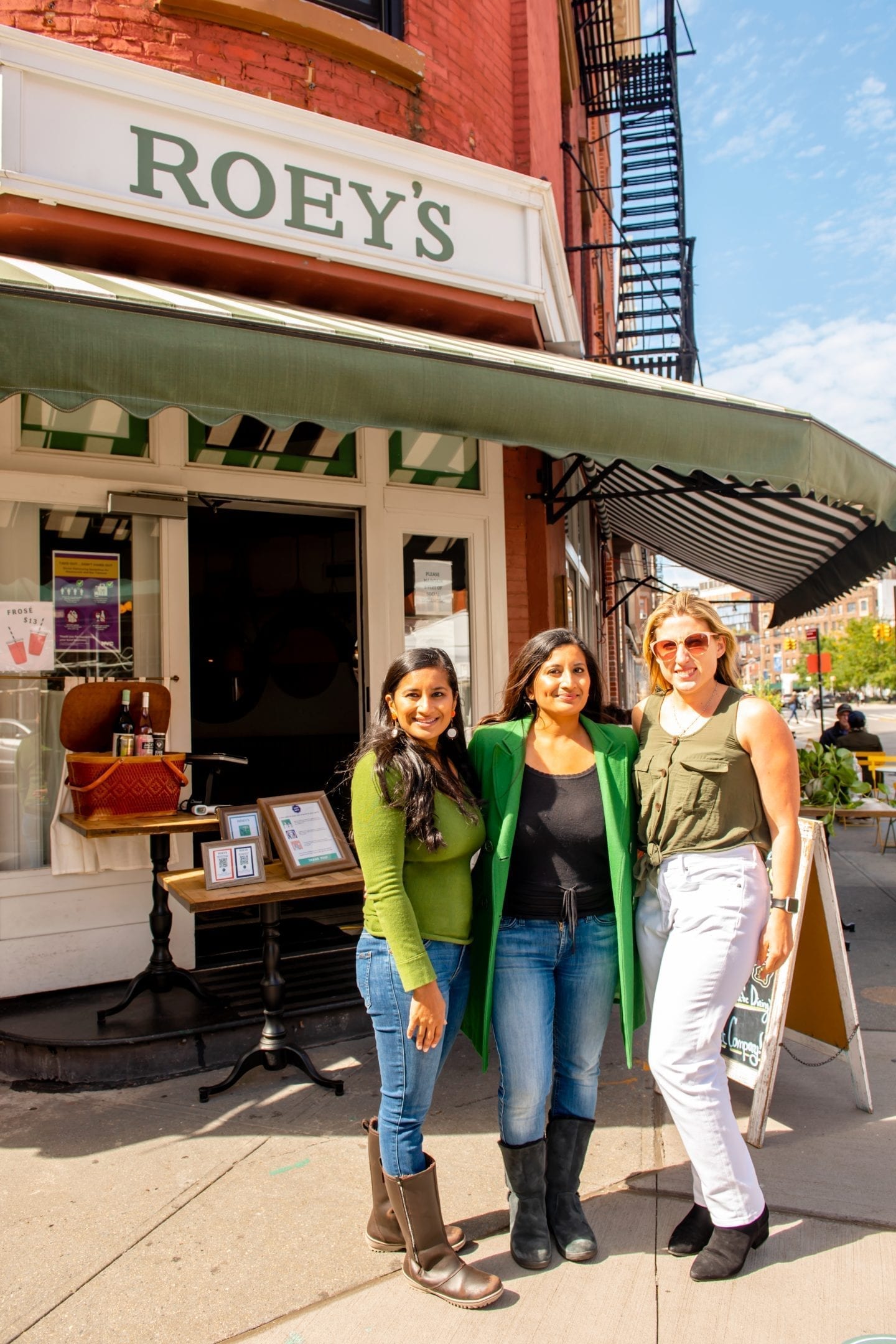 Best Brunch in the West Village: Roey's best brunch in the west village