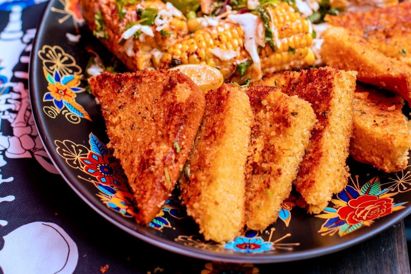 10 Ideas for a Beautiful Dia De Los Muertos Party Mexicue street corn. Mexicue cornbread.