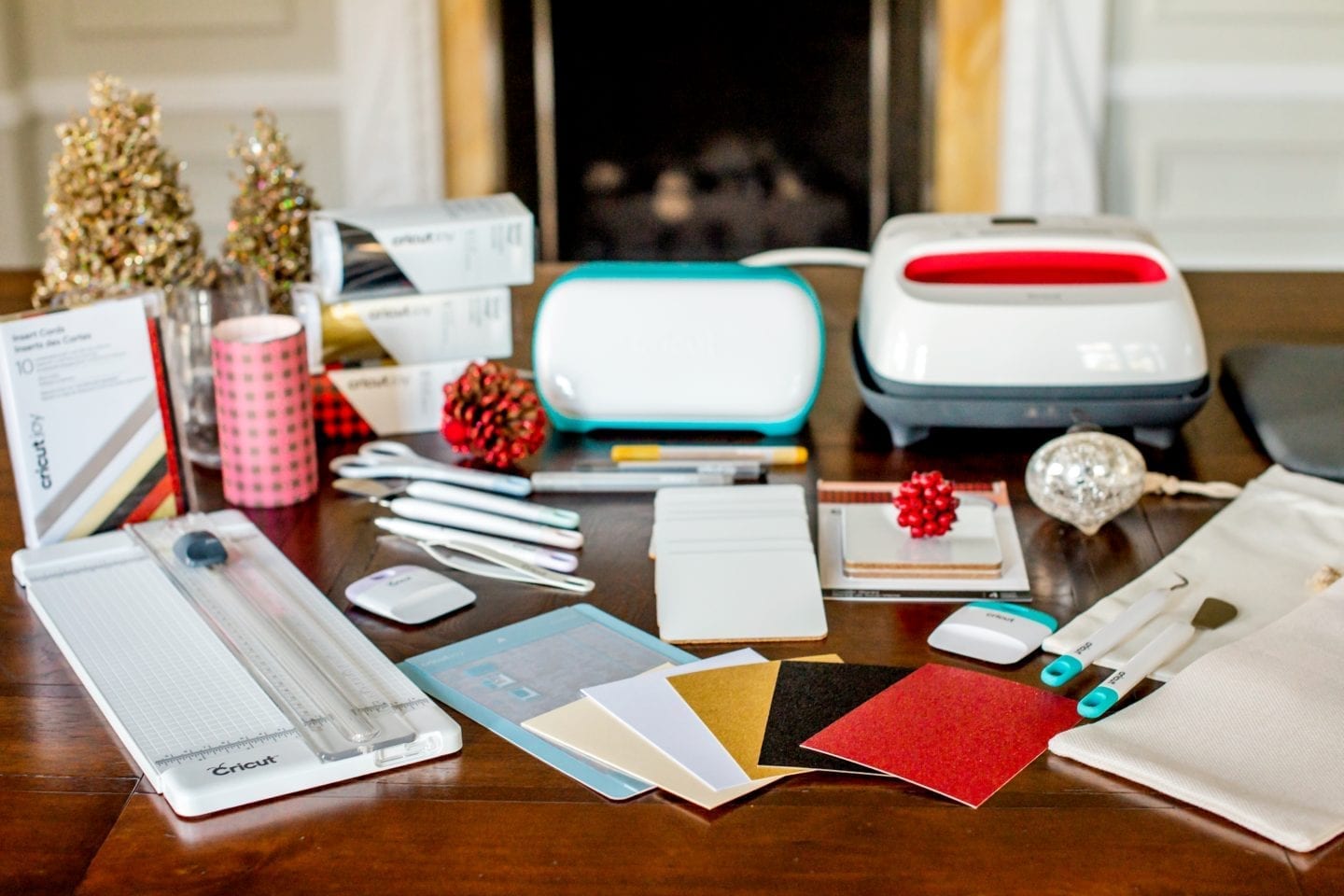 How to Make Holiday Gifts With Cricut Joy