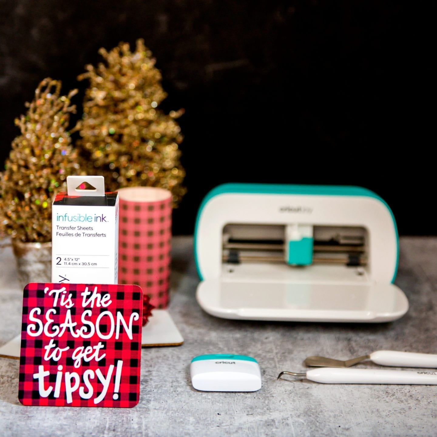 How to Make Holiday Gifts With Cricut Joy holiday gifts with cricut joy