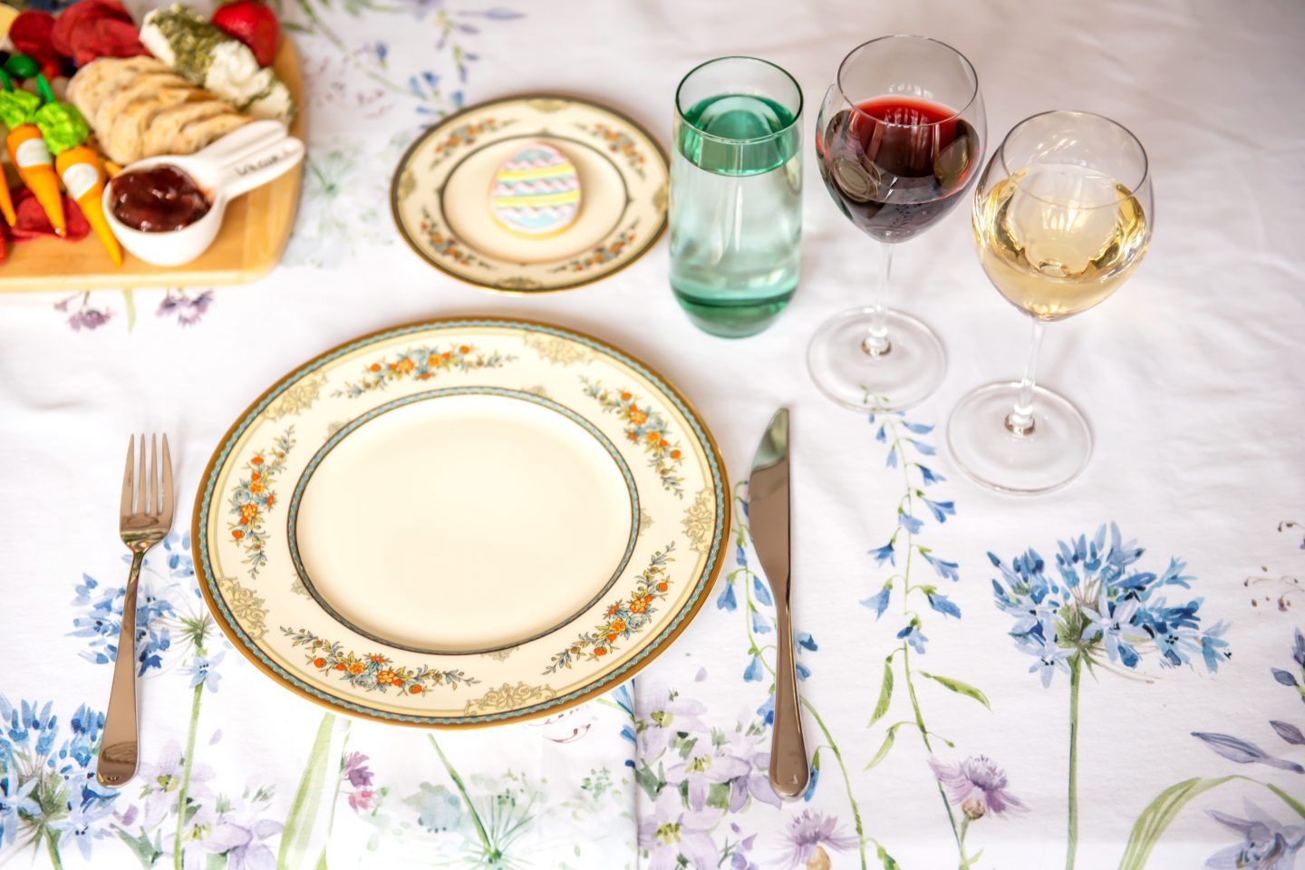 Easter Dinner Party Tablescape