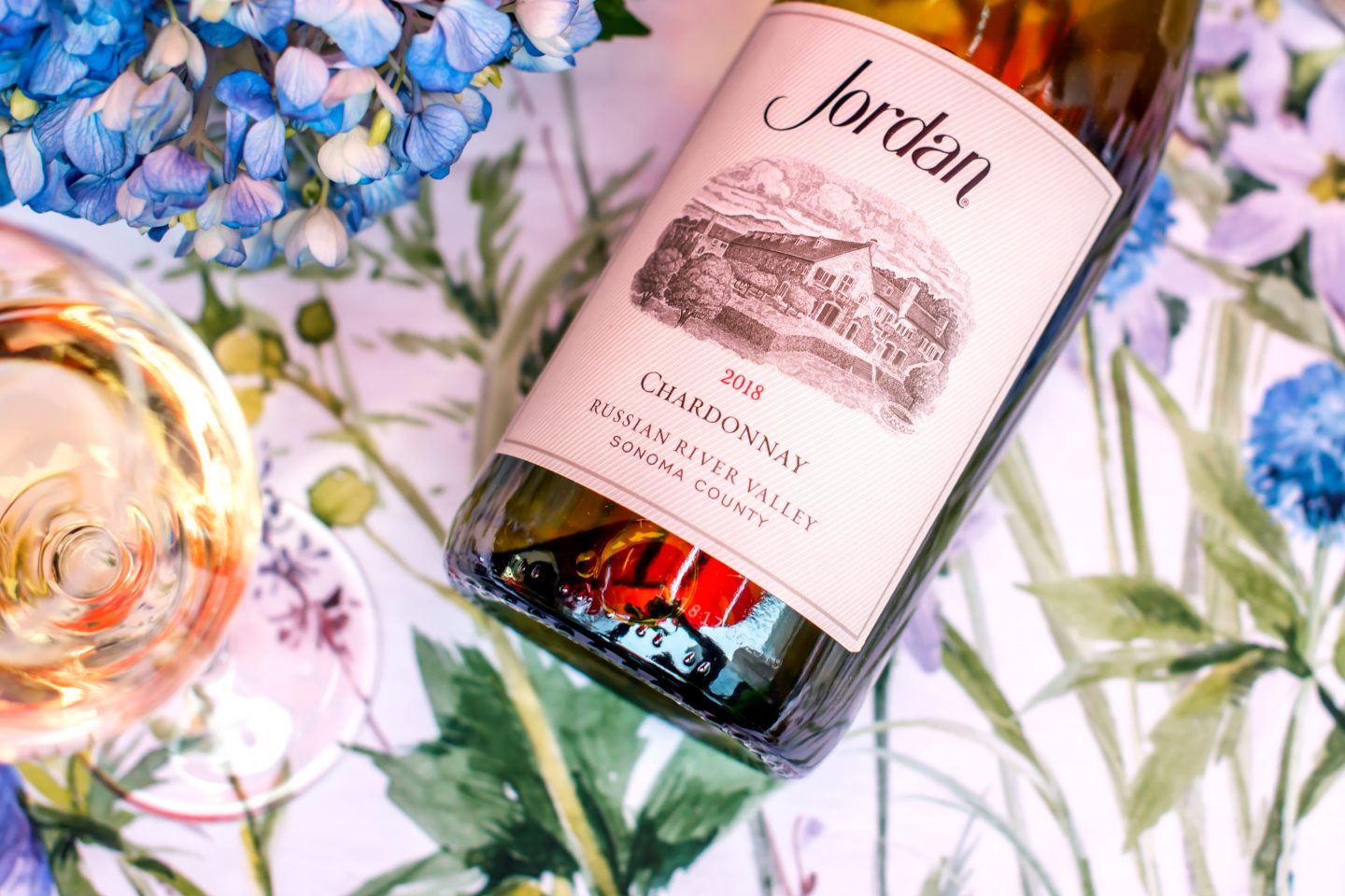 Beautiful Spring Dinner Party Ideas with Jordan in 2021 spring dinner party