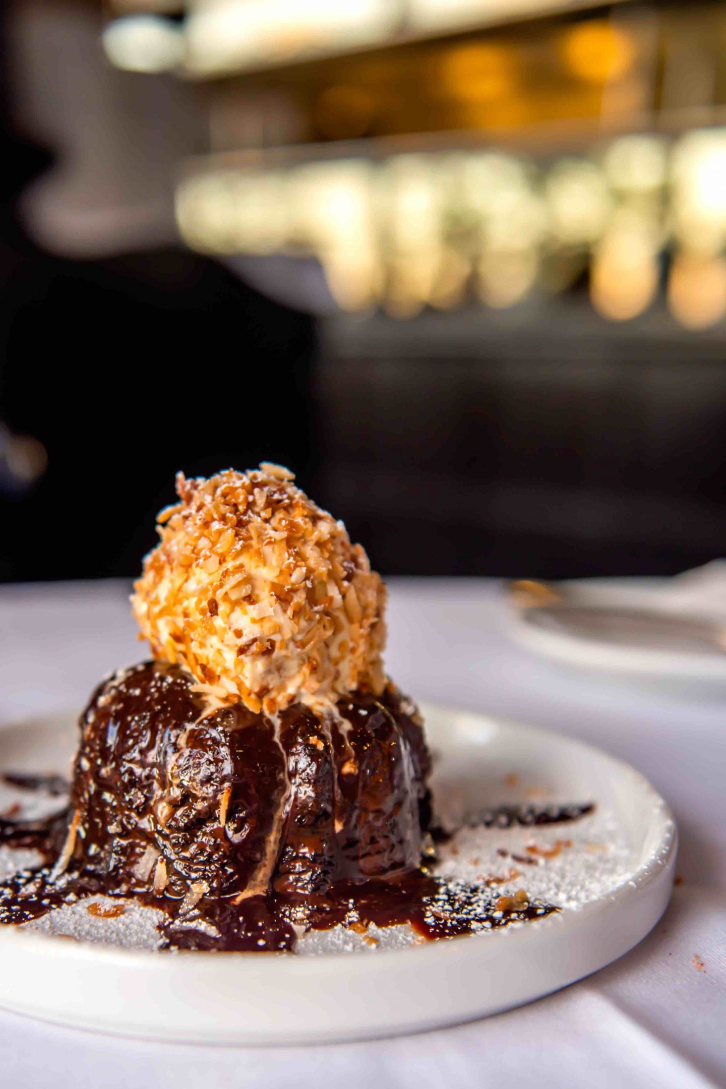 The Best Battery Park Restaurants in 2021: Merchants River House Best Battery Park Restaurants in 2021. Merchants River House – Chocolate Cake