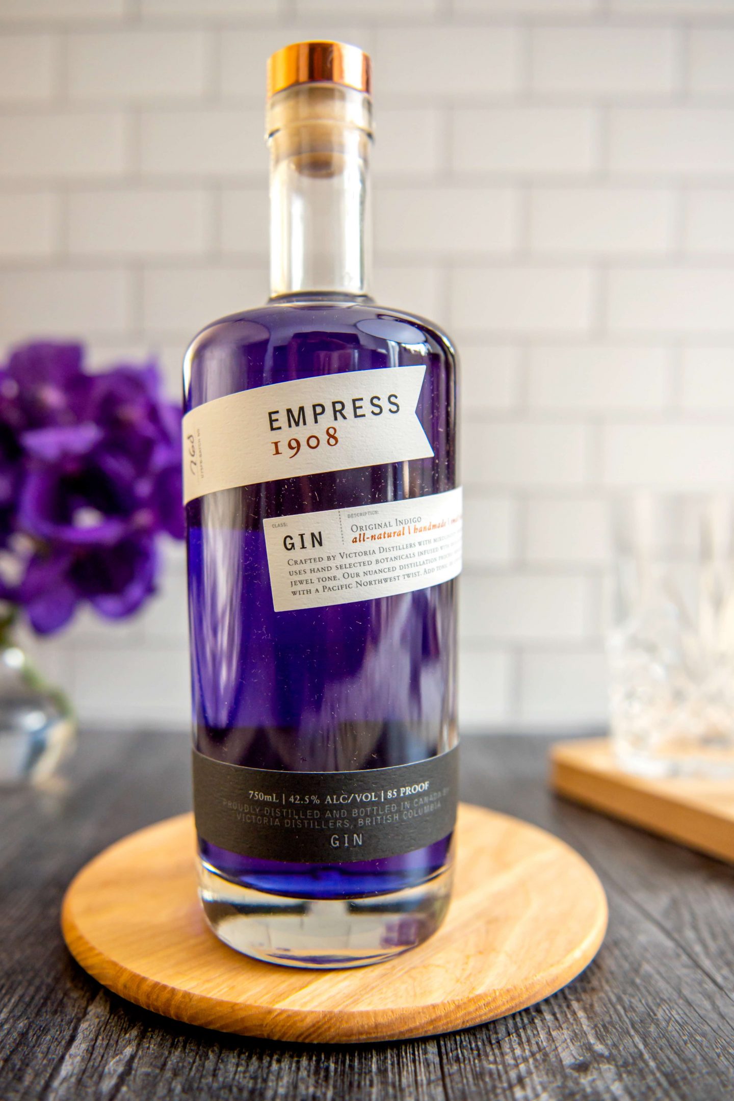 7 Ingredients to Make Beautiful Empress Gin Cocktails with Pear and Rosemary Empress Gin Cocktails. Purple cocktail.