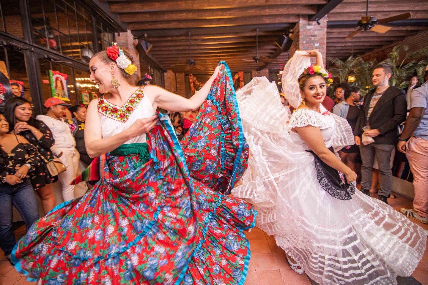 Arte Agave Dancers