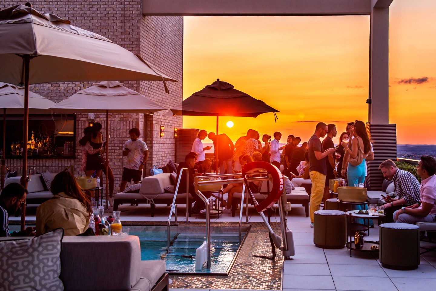 Somewhere Nowhere Sunset. Best Rooftops in Chelsea. 