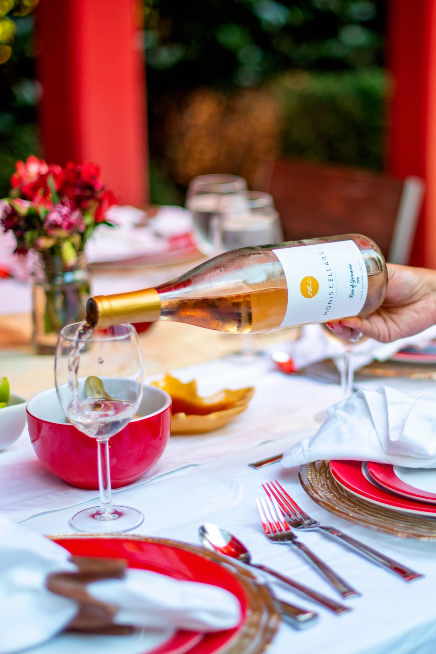 The Best Fall Dinner Party Ideas in 2021 Monis Cellars Rose. Fall Dinner Party Ideas.