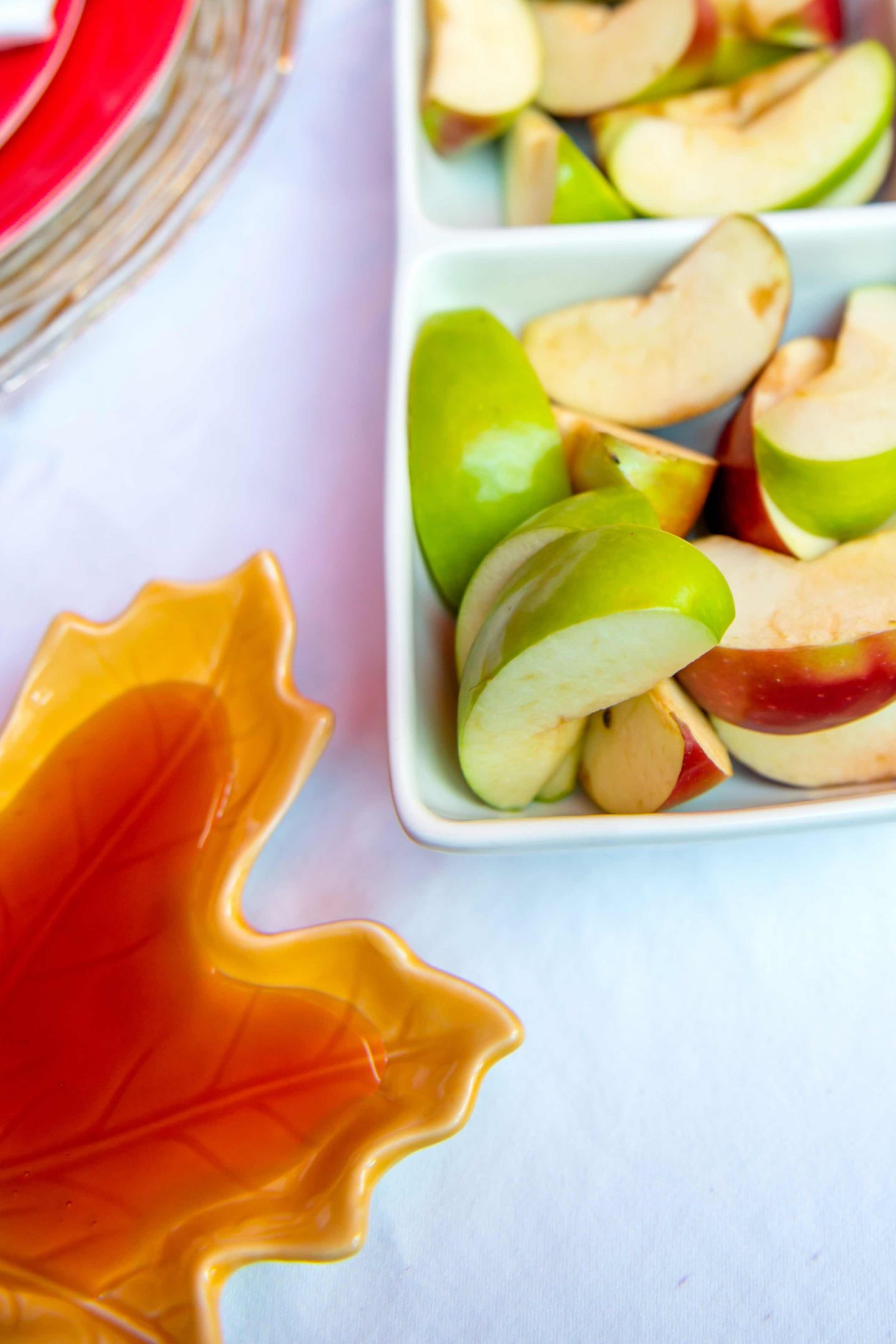 The Best Fall Dinner Party Ideas in 2021 Rosh Hashanah - Apples and Honey. Fall Dinner Party Ideas.