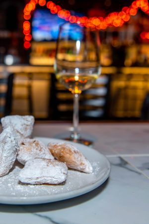 The Best Group Dining in Hudson Square 2021: Adoro Lei