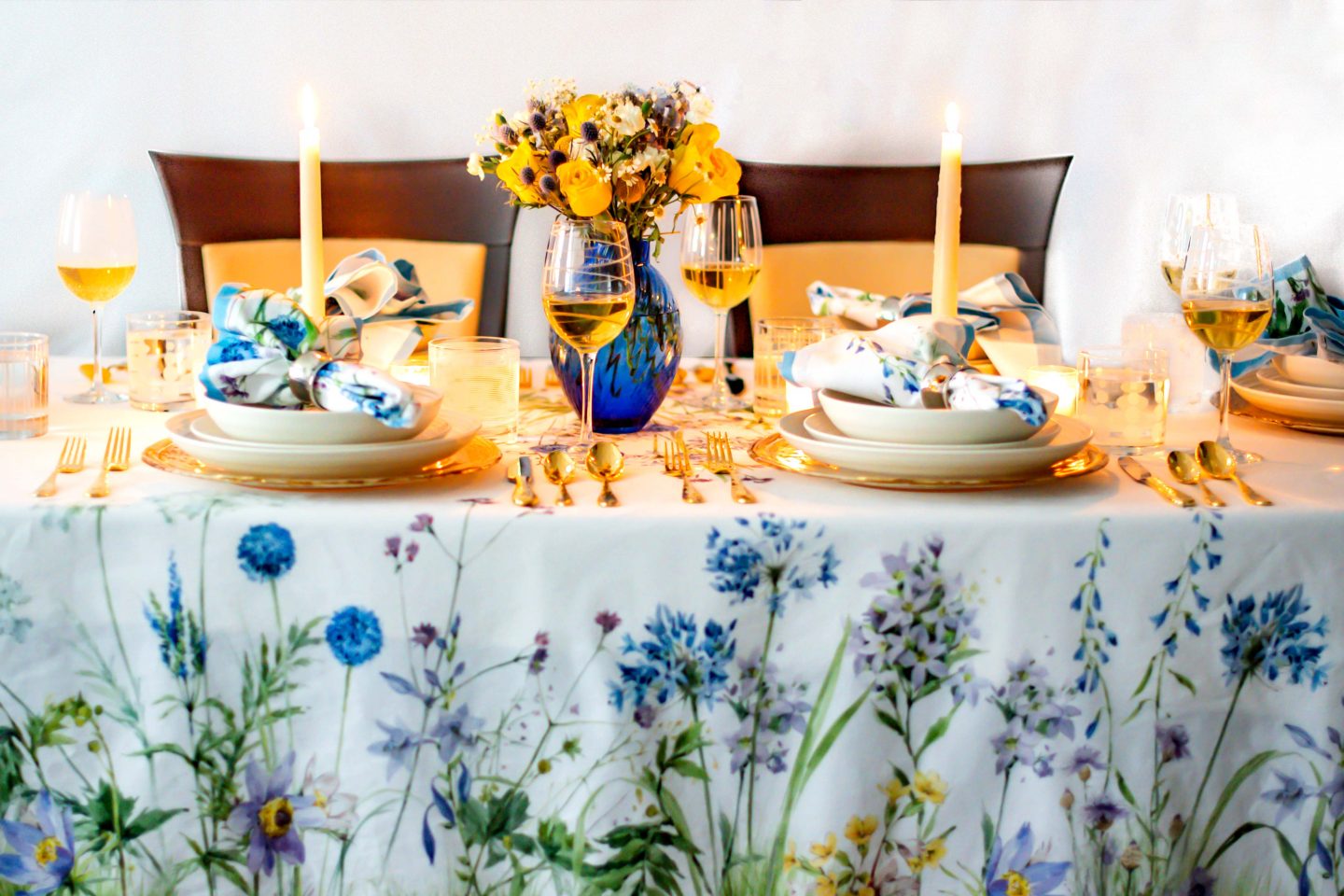 Easy Mother's Day Ideas in 2022 with Mikasa Easy Mother's Day Ideas. Mikasa. Mother's Day tablescape. Mikasa Cheers. Mikasa tableware.