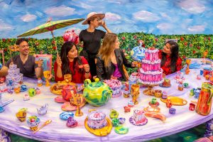 Wonderland Dreams NYC: 20 Beautiful Rooms Inspired by Alice in Wonderland Wonderland Dreams