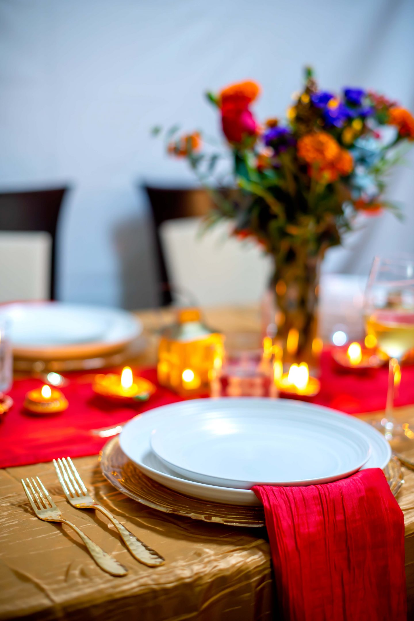 The Best Diwali Party Ideas in 2022 Best Diwali Party Ideas. Diwali Ideas. Diwali Tablescape. Mikasa Swirl White.