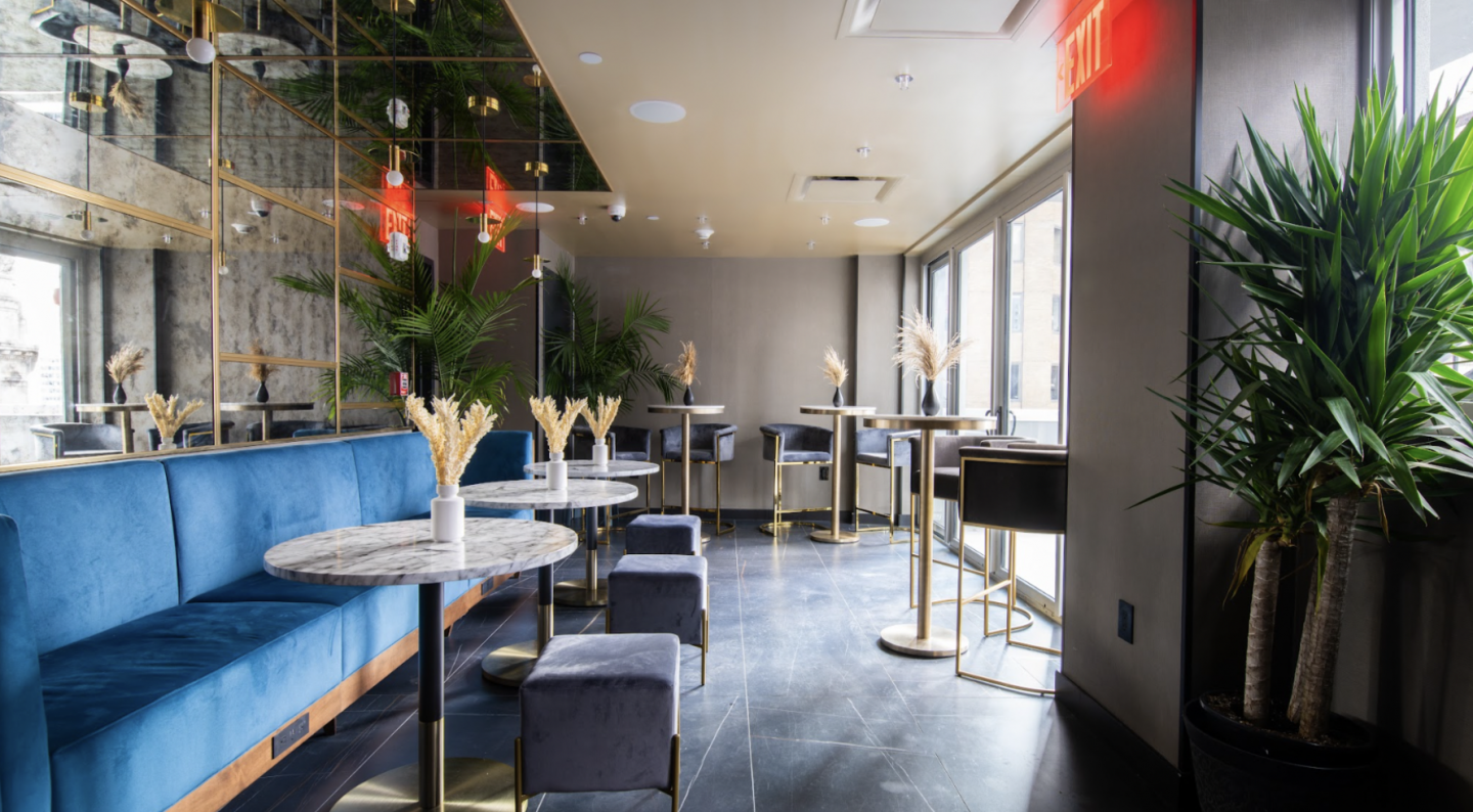 Highwater Rooftop: The Best Downtown Rooftop in NYC in 2023 Highwater Rooftop. The Best Downtown Rooftop. Hotel Indigo.