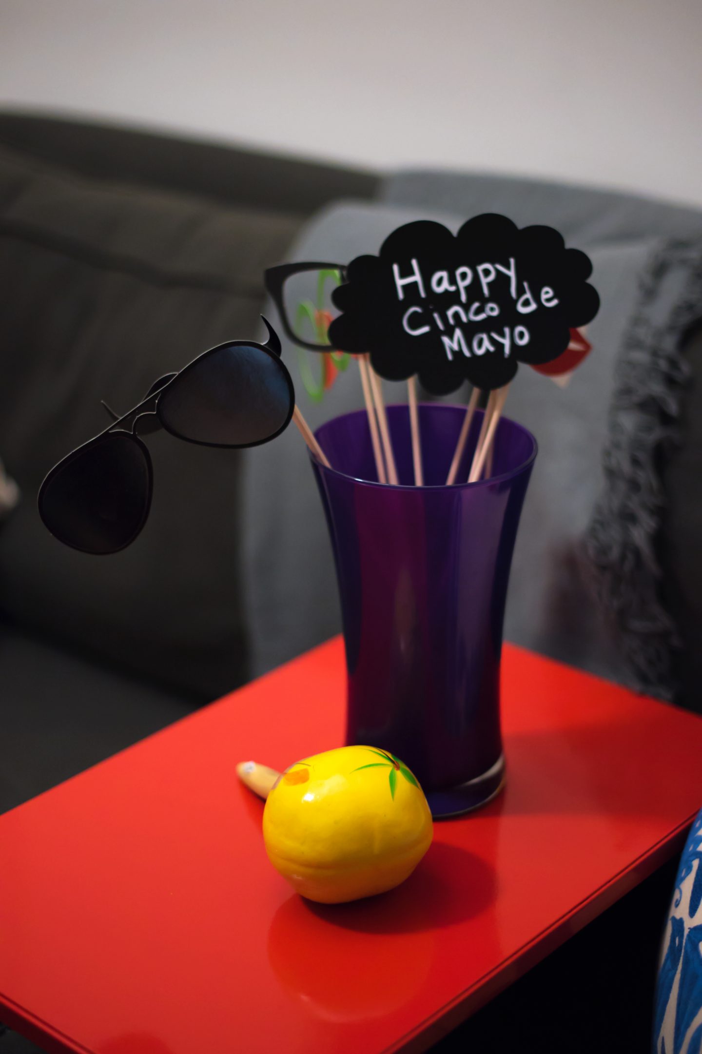 Cinco de Mayo Party Ideas. Cinco de Mayo Tablescape. Cinco de Mayo Dinner Party. Cinco de Mayo Photobooth Props. Maracas.  