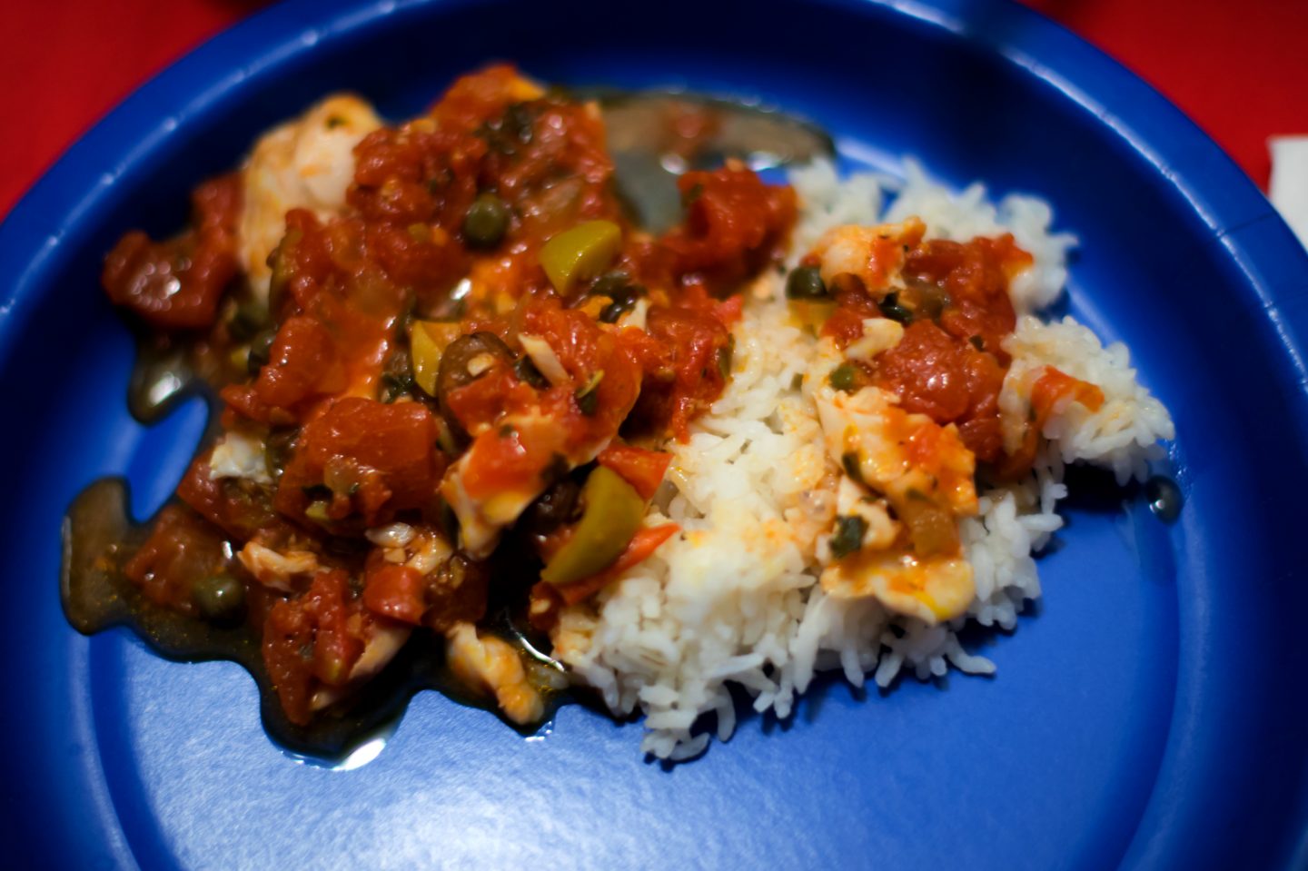 Cinco de Mayo Party Ideas. Cinco de Mayo Tablescape. Cinco de Mayo Dinner Party. Veracruz-Style Red Snapper with rice.
