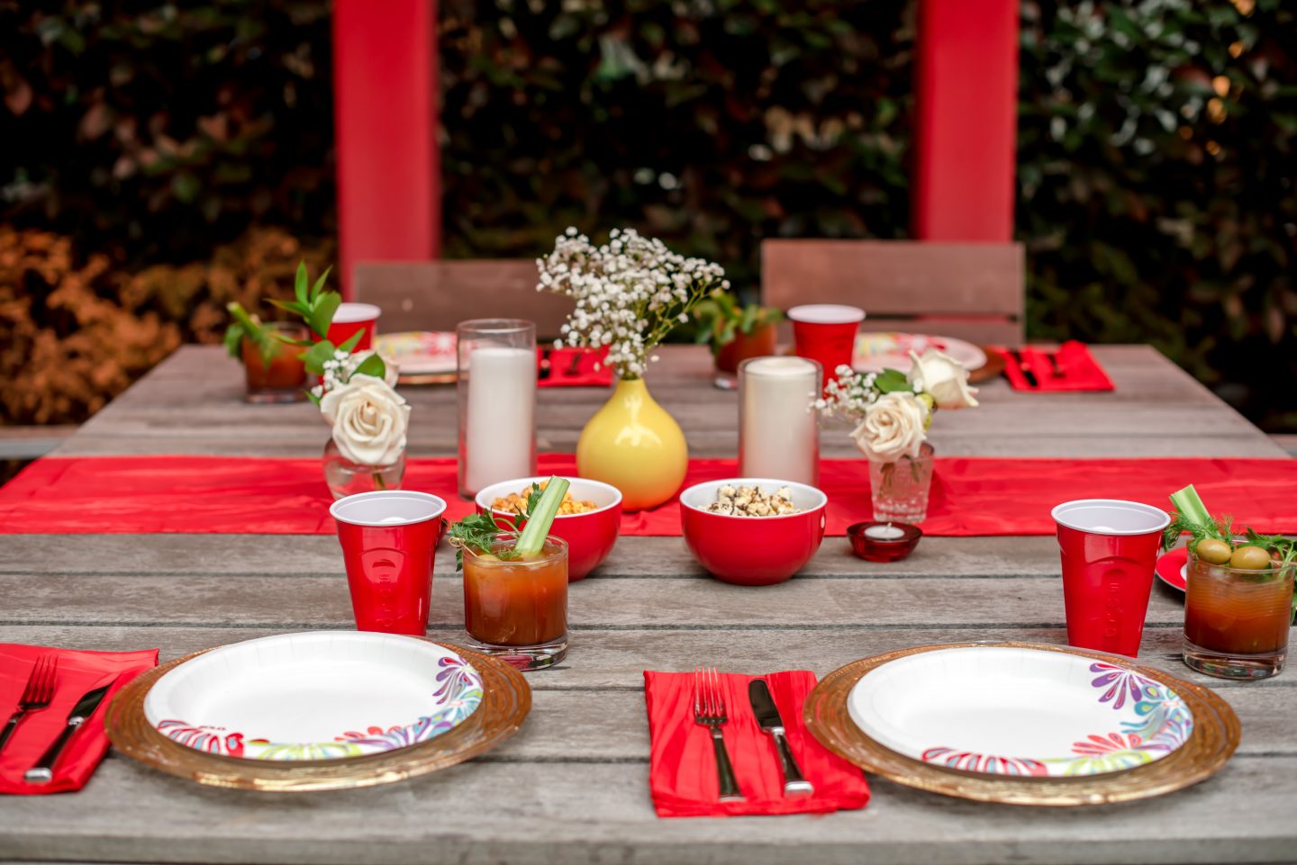 Best Father's Day Dinner Ideas. Red and gold tablescape. 