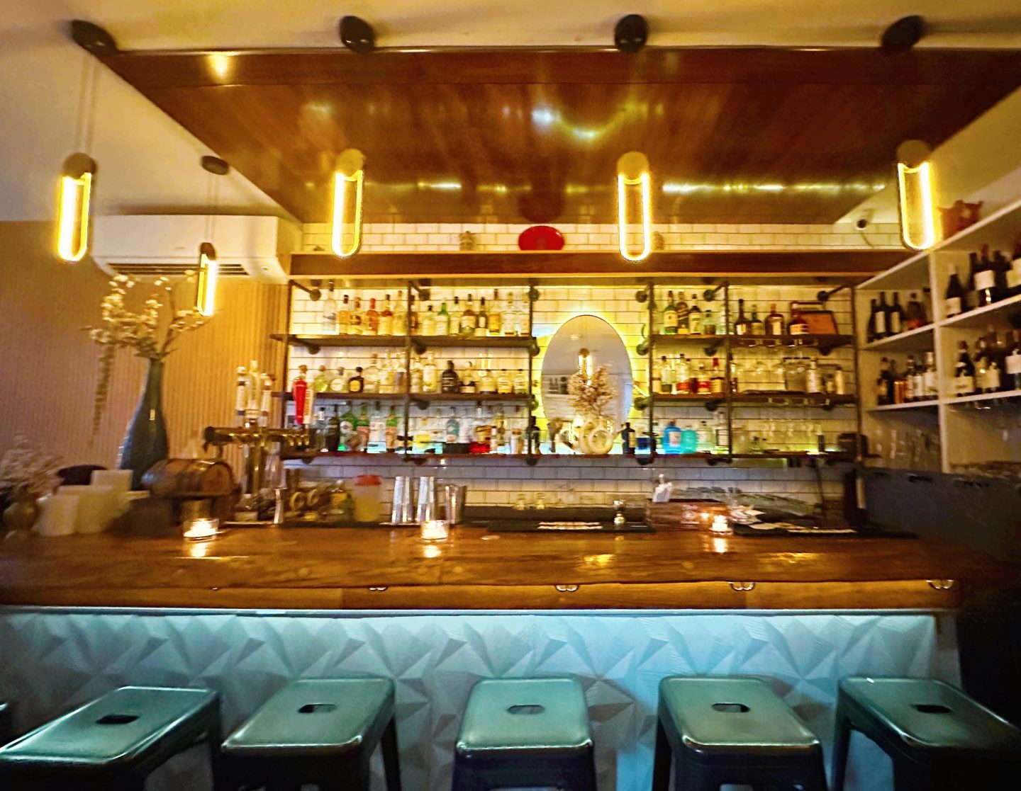 North Fork Restaurant NYC. West Village Restaurants. North Fork Restaurant Bar. 