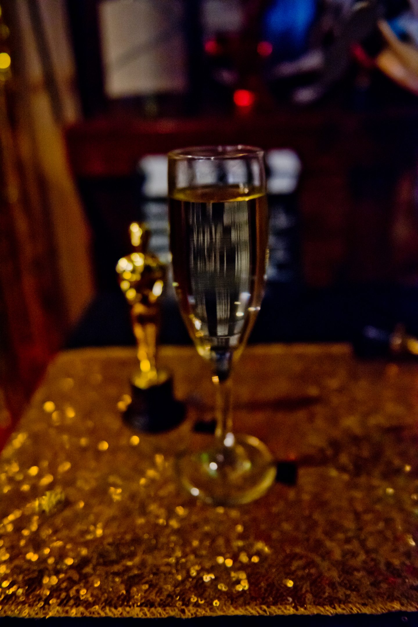 Roll Out the Red Carpet: 9 Best Oscars Party Ideas for a Glamorous Night Oscars party ideas. Oscars cocktails.