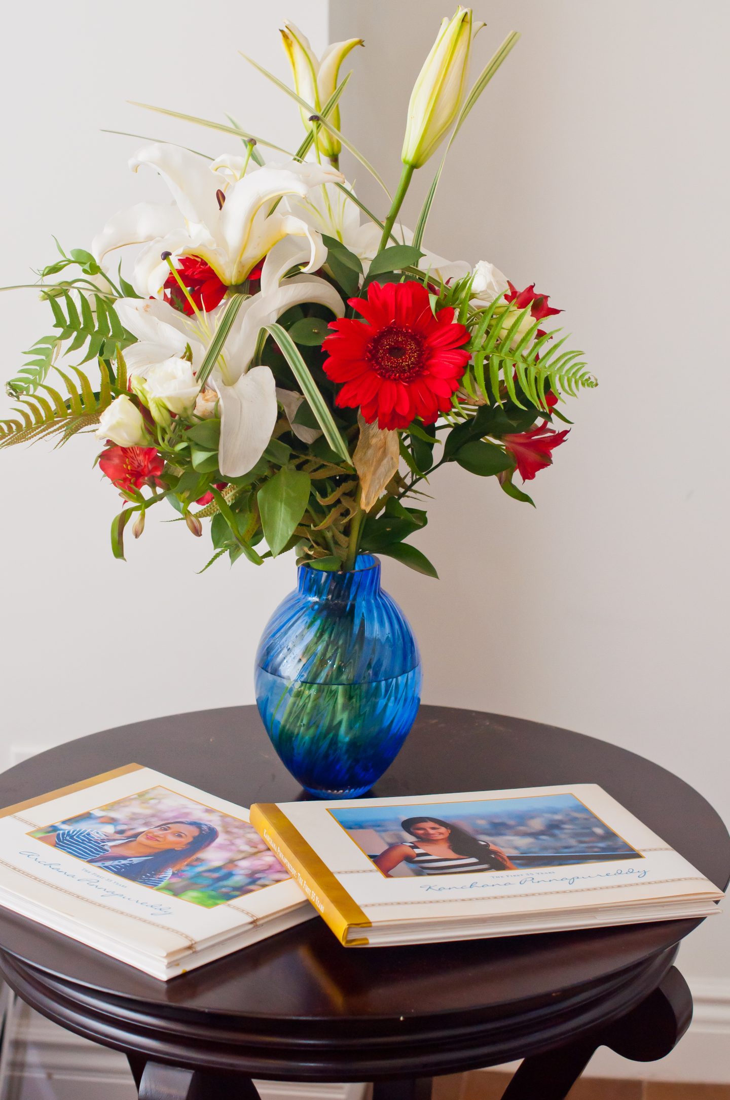 Fire and Ice Theme Party Ideas. Red and white party. Red and white flowers. 