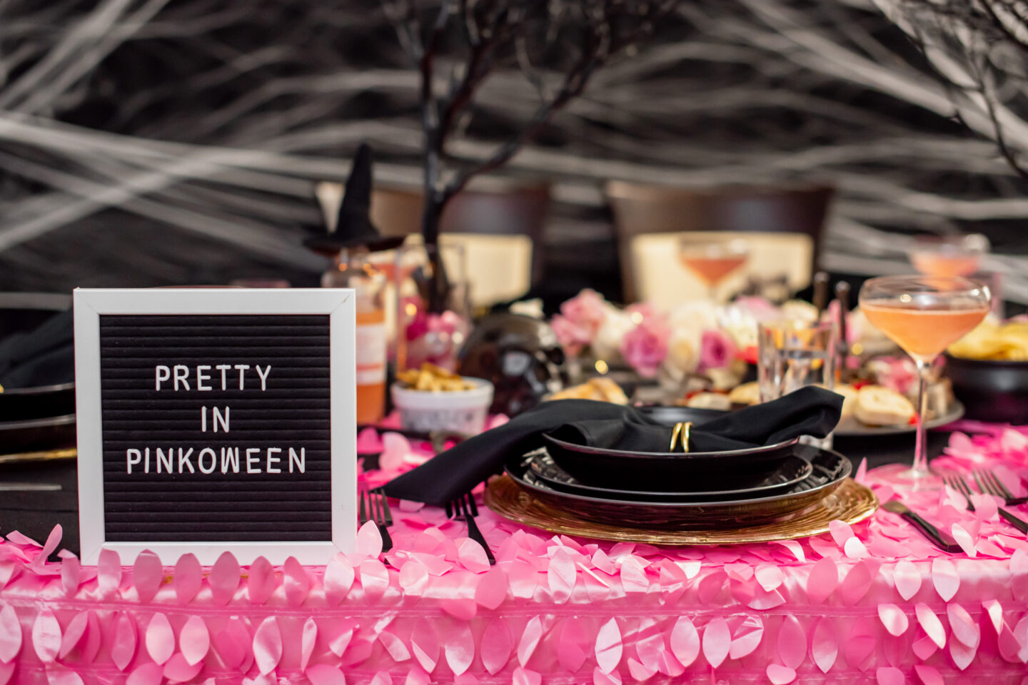 Pinkoween. Barbie Halloween. Pink Halloween. Pink and Black Tablescape. Mikasa Swirl Black. Cheers Coupe Glasses.