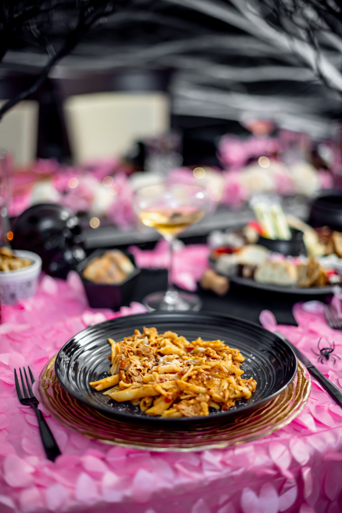 Pinkoween. Barbie Halloween. Pink Halloween. Pink and Black Tablescape. Mikasa Swirl Black. Cheers Coupe Glasses. Penne a la Vodka. 