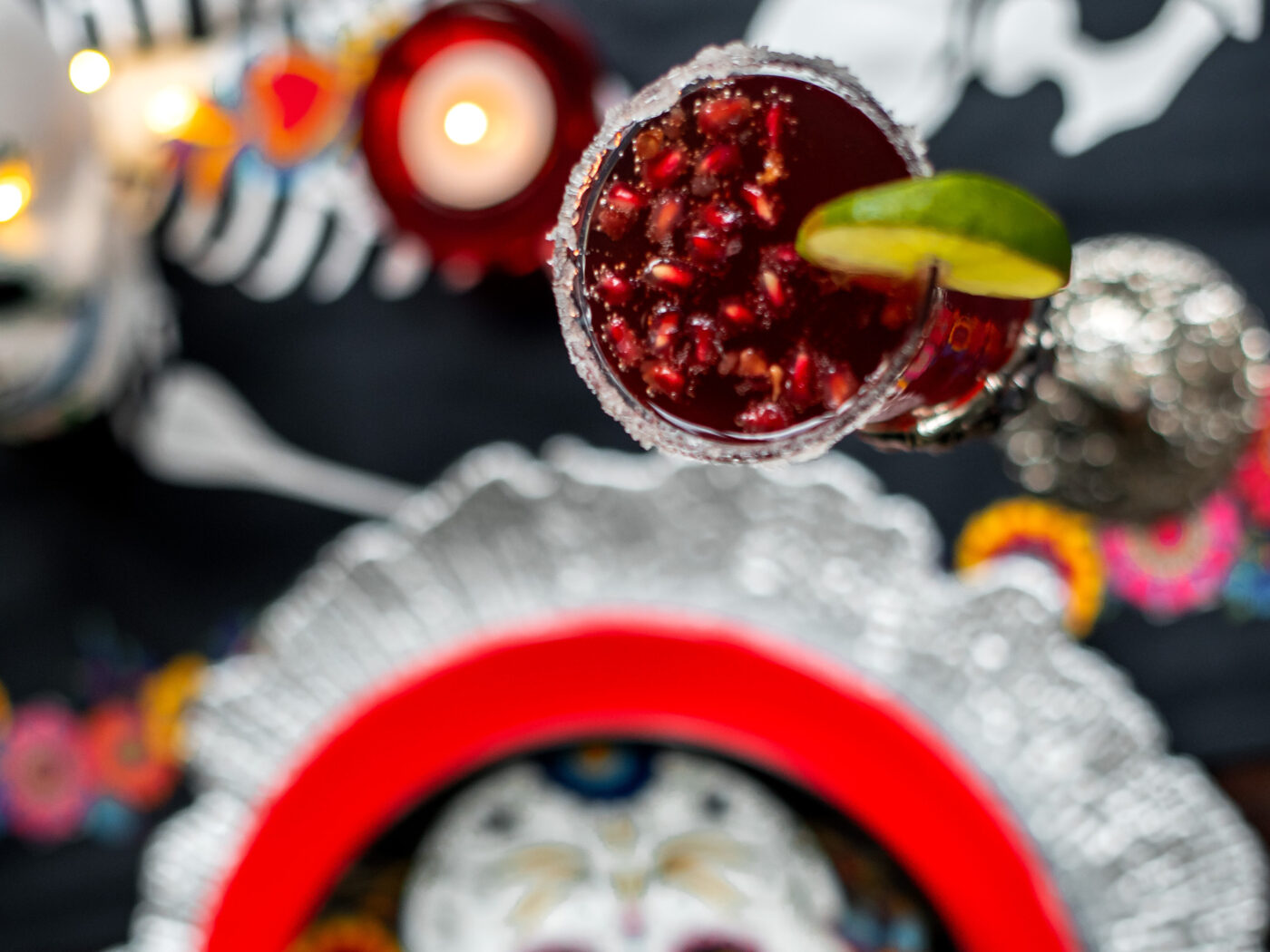 Day of the Dead Party Ideas. Dia de los Muertos. Day of the Dead Party Tablescape. Day of the Dead Tablescape. 