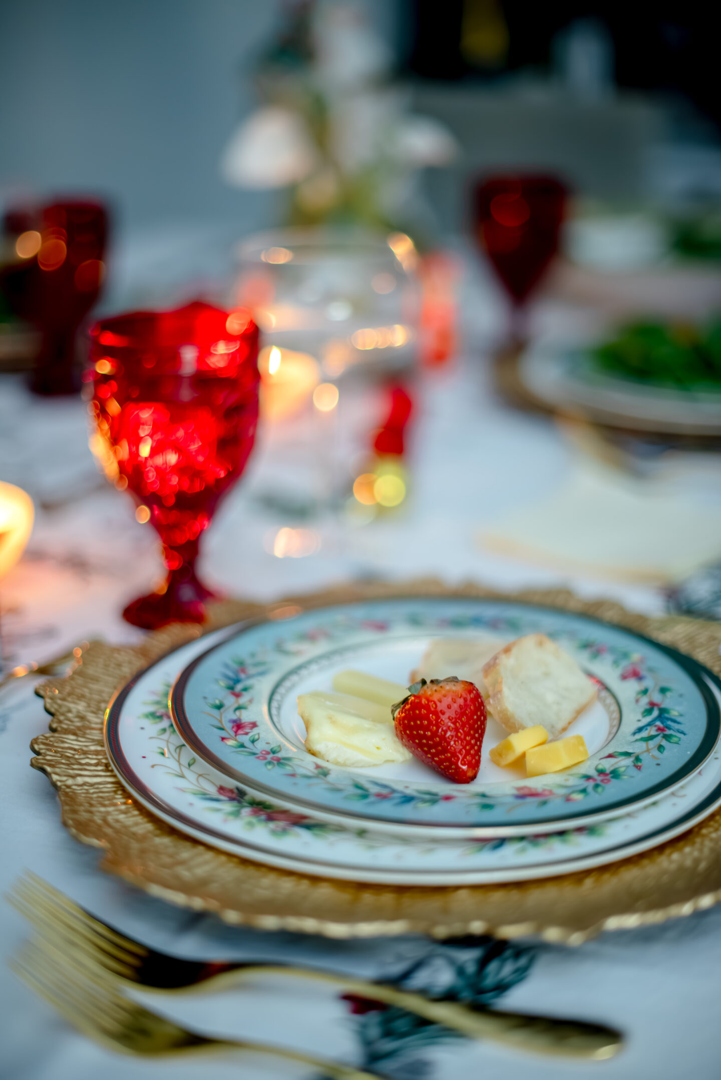 Fitz and Floyd Christmas. Christmas Tablescape.