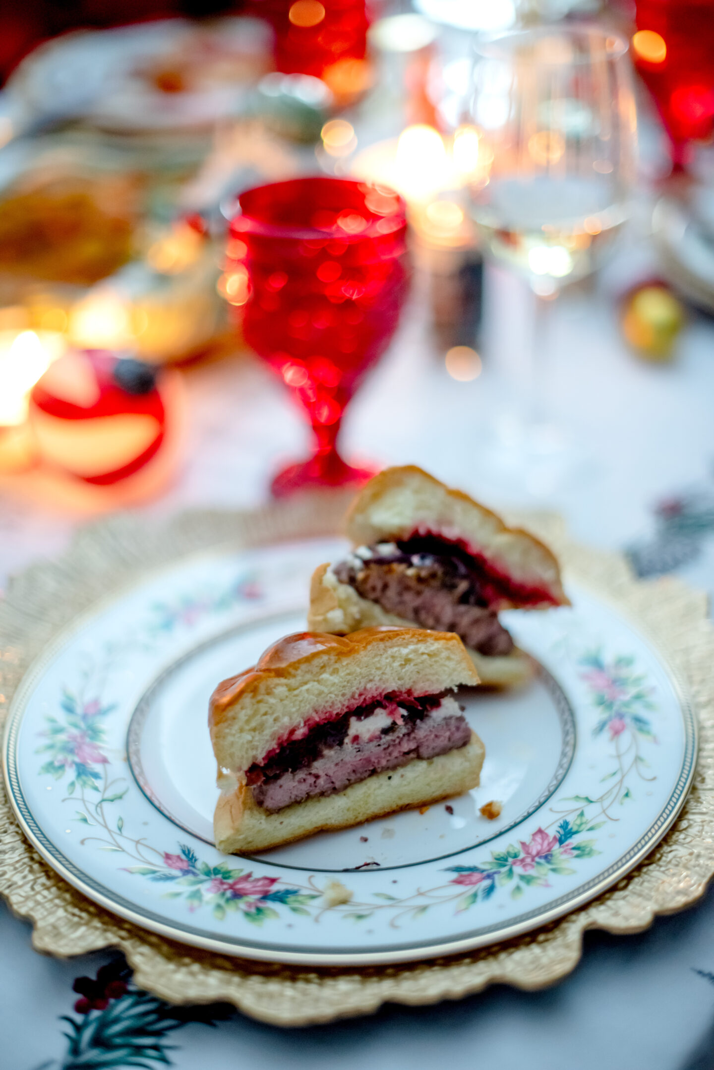 Fitz and Floyd Christmas. Christmas Tablescape. Lamb Burgers