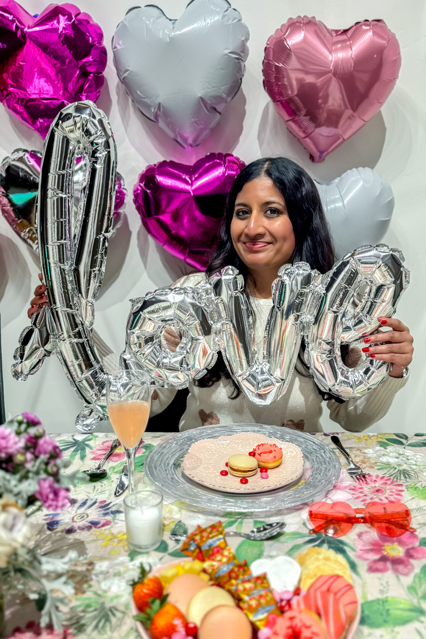 Valentine's Day Ideas for Kids. Pfaltzgraff Chateau Pink. Love balloon. Heart backdrop. 