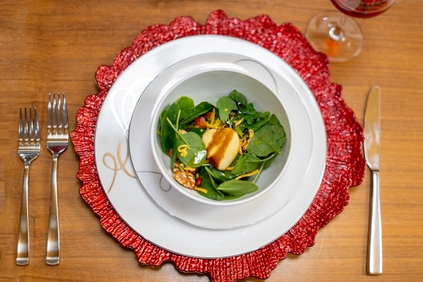Red Galentine's Day Party Ideas. Red Galentine's Day tablescape. Heart salad. 