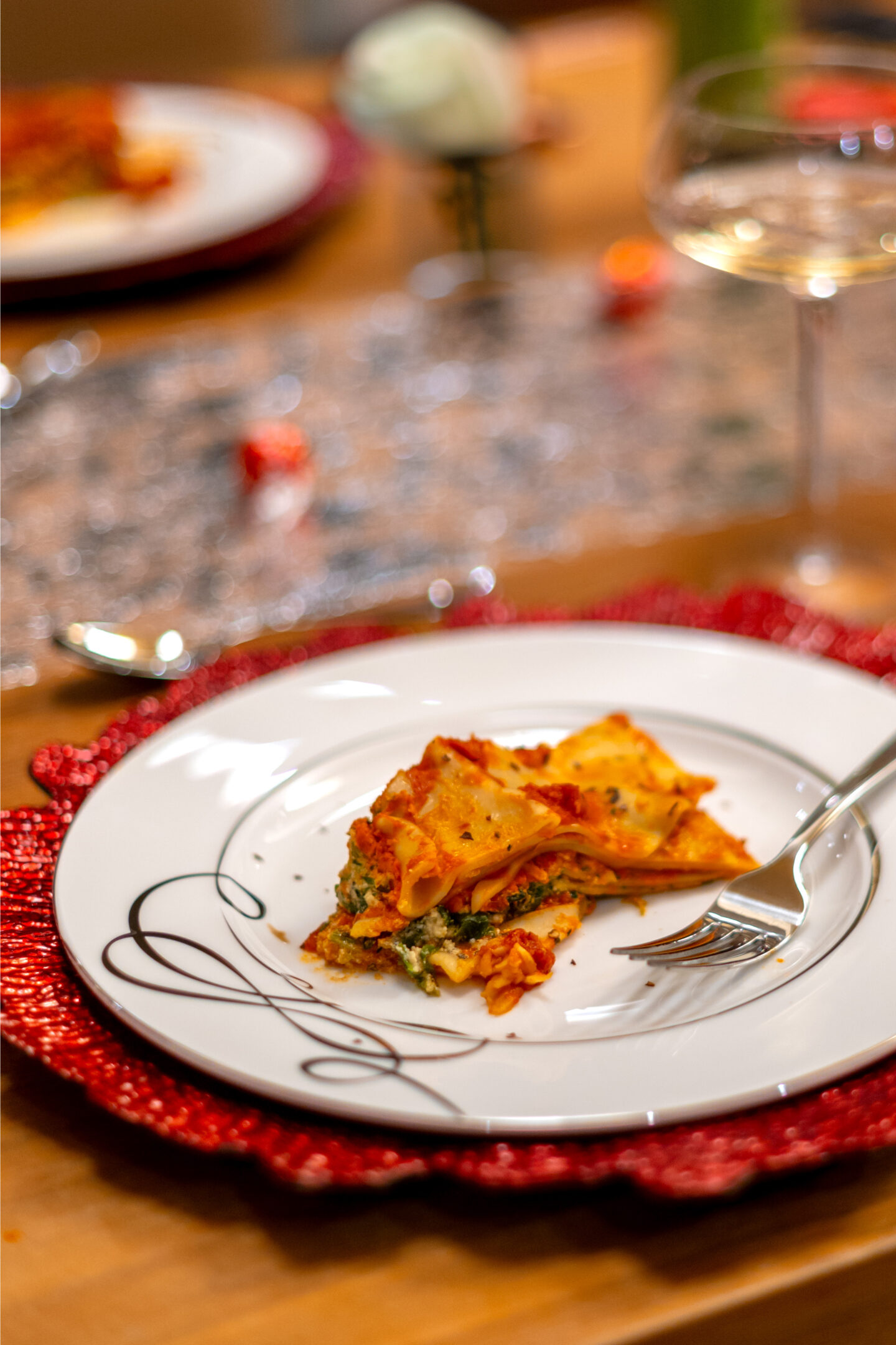 Red Galentine's Day Party Ideas. Red Galentine's Day tablescape.