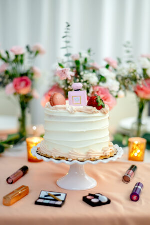 10 Gorgeous Makeup Party Ideas: How to Host the Ultimate Beau-Tea Party