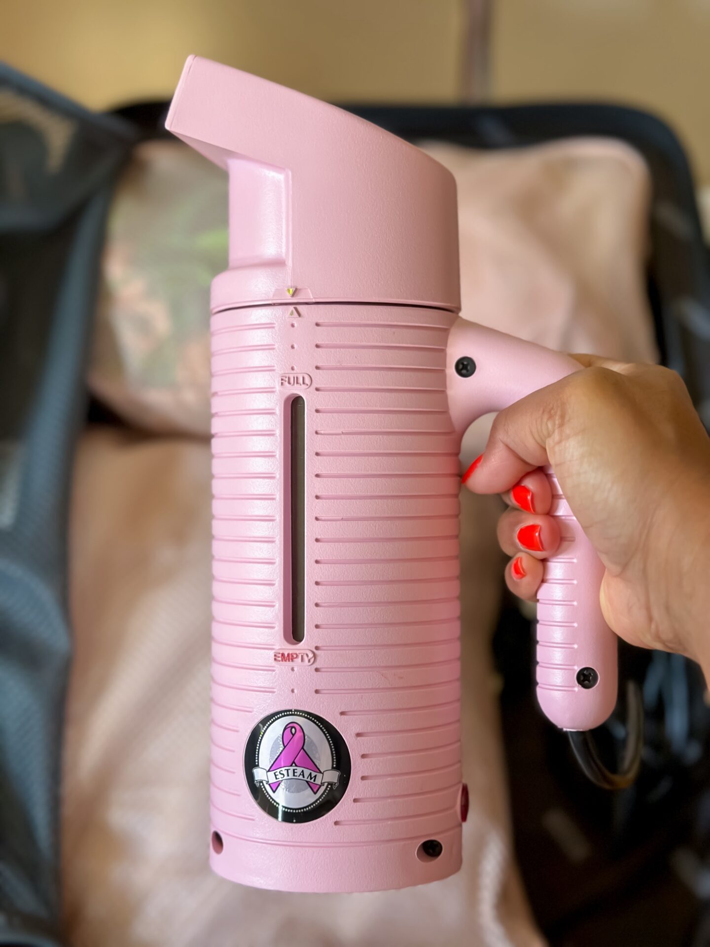 Say Goodbye to Wrinkles with the Jiffy Travel Steamer: The #1 Packing Travel Hack Revealed Jiffy Travel Steamer