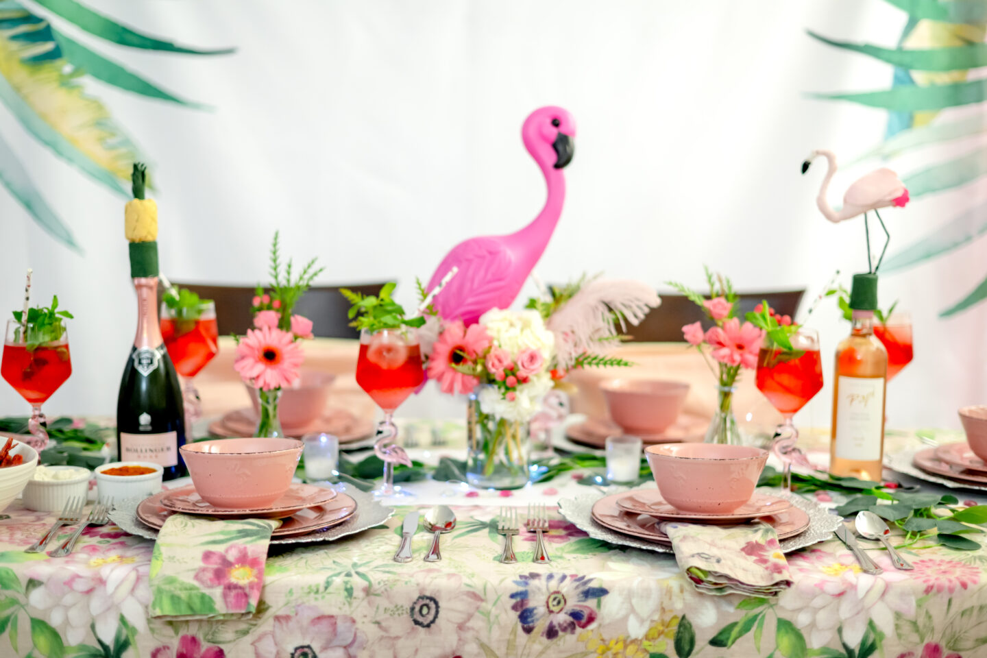 12 Stunning Tropical Party Ideas with Flamingo Decor to Wow Your Guests