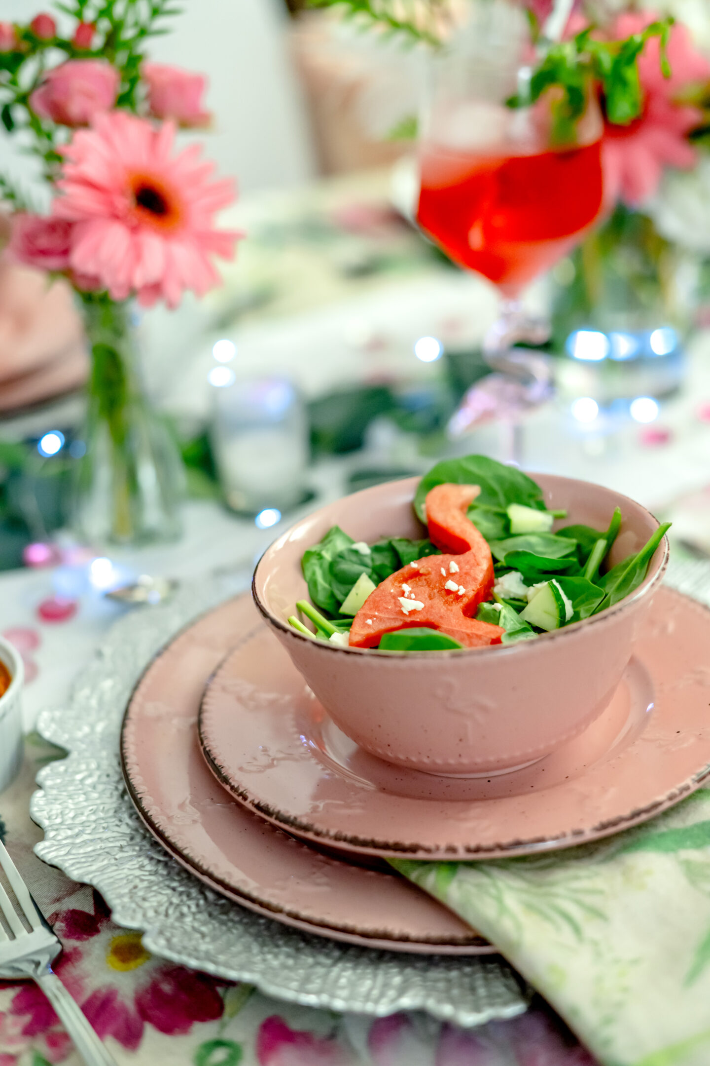 Tropical Party Ideas. Flamingo Decor.