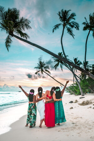 The Best Maldives Water Villa for the Ultimate Girls Trip: Explore 2 Must-Visit Sun Siyam Resorts