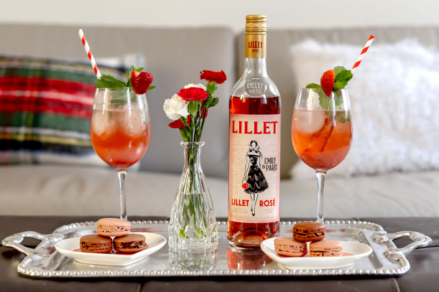 Delicious 5-Ingredient Lillet Spritz Recipe to Sip Like Emily in Paris Emily in Paris. Lillet Spritz. Emily Lillet Royale.
