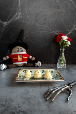 Spooktacular Halloween Potatoes: Delicious 7-Ingredient Mashed Boo-tatoes