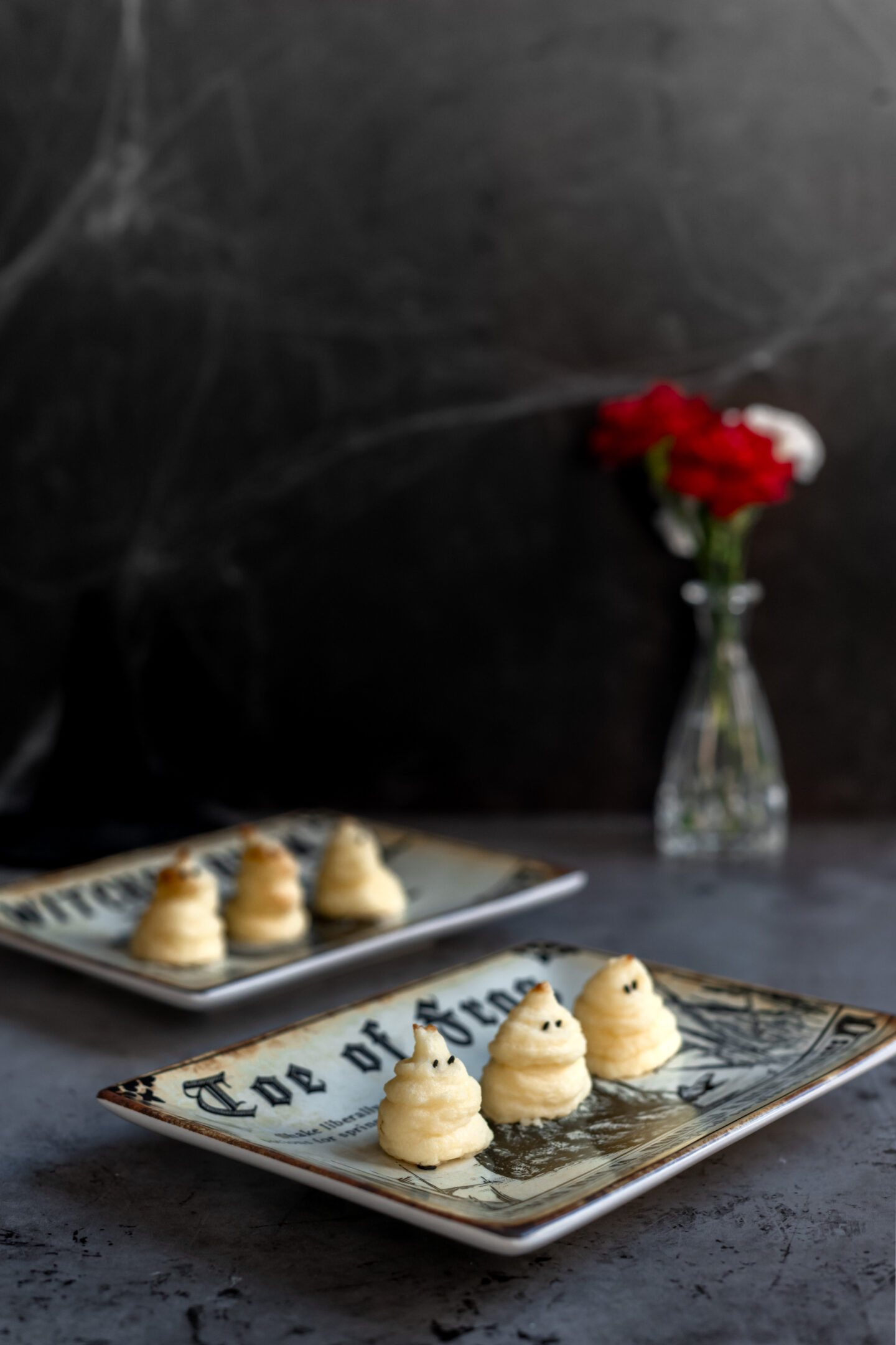 Spooktacular Halloween Potatoes: Delicious 7-Ingredient Mashed Boo-tatoes. Idaho Potatoes. 