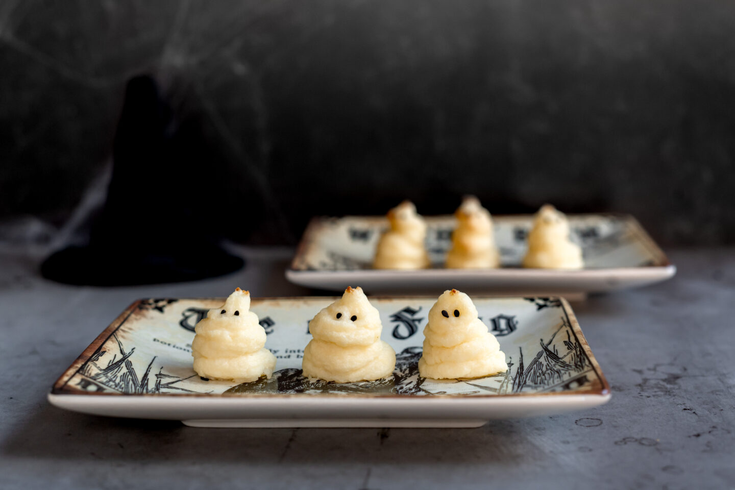 Spooktacular Halloween Potatoes: Delicious 7-Ingredient Mashed Boo-tatoes. Idaho Potatoes. 