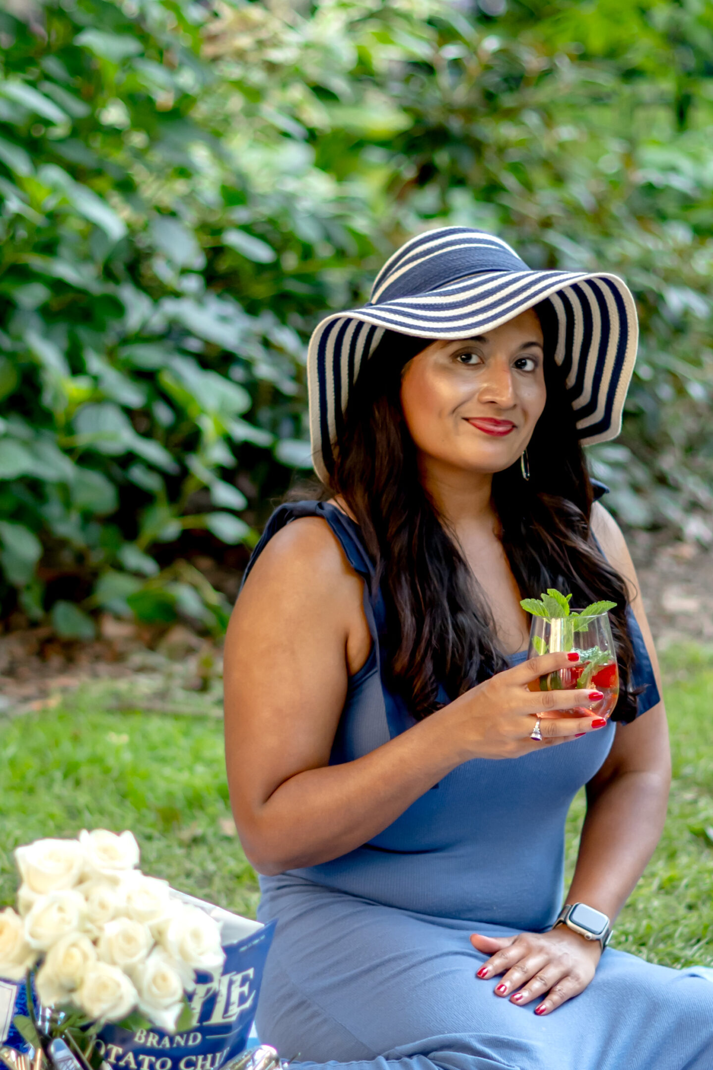 Elevate Your Summer Picnic with The 10 Best Picnic Essentials Summer Picnic.