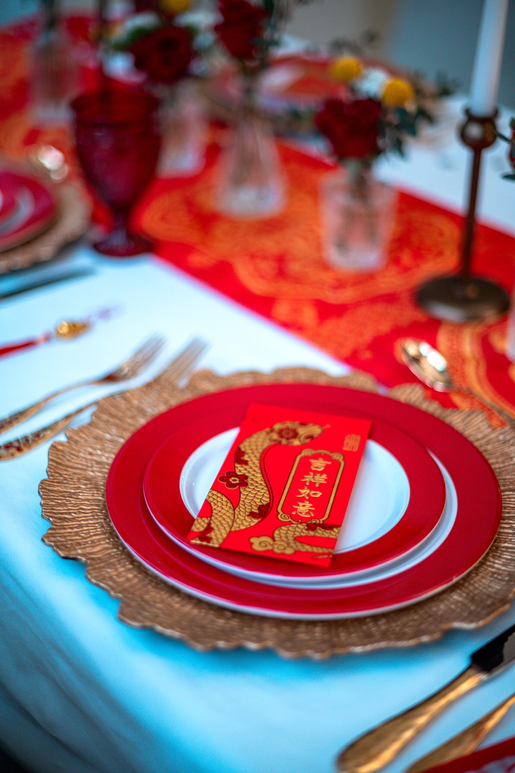 Year of the Snake Chinese New Year Party: 10 Creative Ideas to Wow Your Guests Year of the Snake Chinese New Year party. Chinese New Year Tablescape.