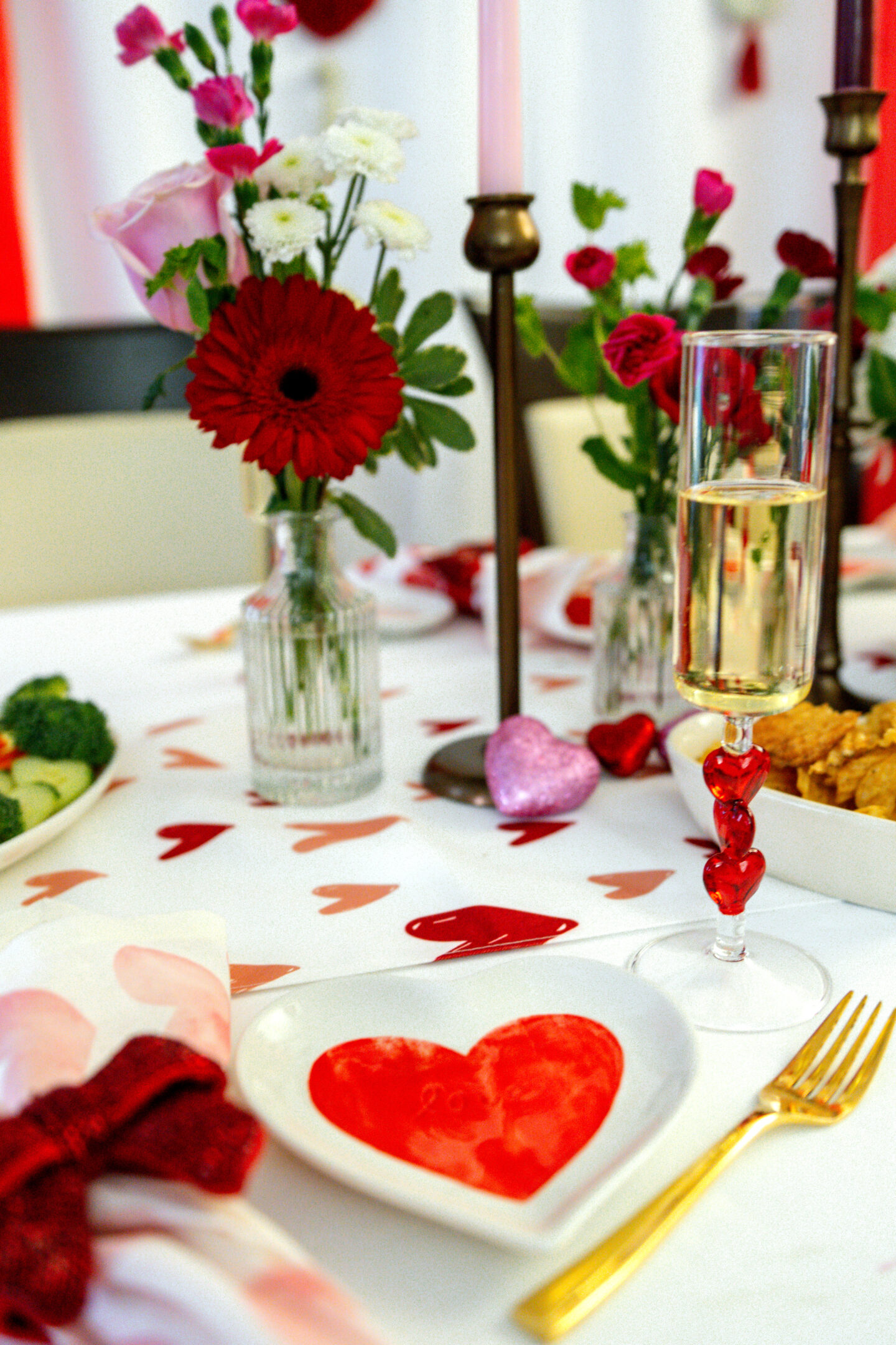 Valentine's Day Activities. Dips and Chicks. Valentine's Day tablescape. Valentine's Day party. Galentine's Day party. 