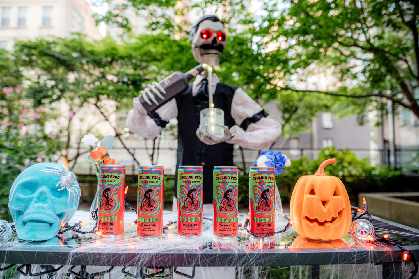 Summerween Party: Dean the Deathologist serving Cycling Frog Margaritas