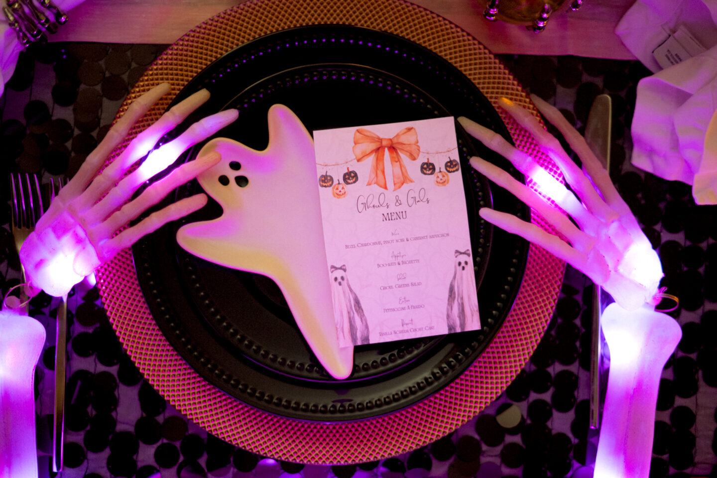 Ghouls & Gals tablescape:  Halloween Dinner Ideas. Adult Halloween Party Menu. 